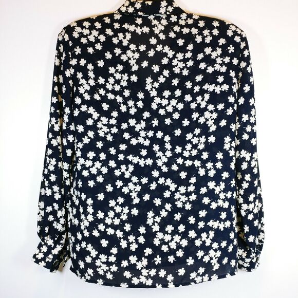 Liz Claiborne Collection Sz 6 Blouse navy blue white clover pattern lucky - Picture 3 of 4